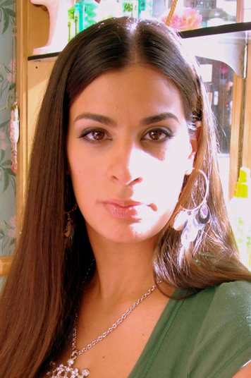 Maysoon Zayid (EUA)