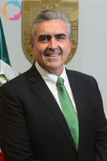 César Garza (México)